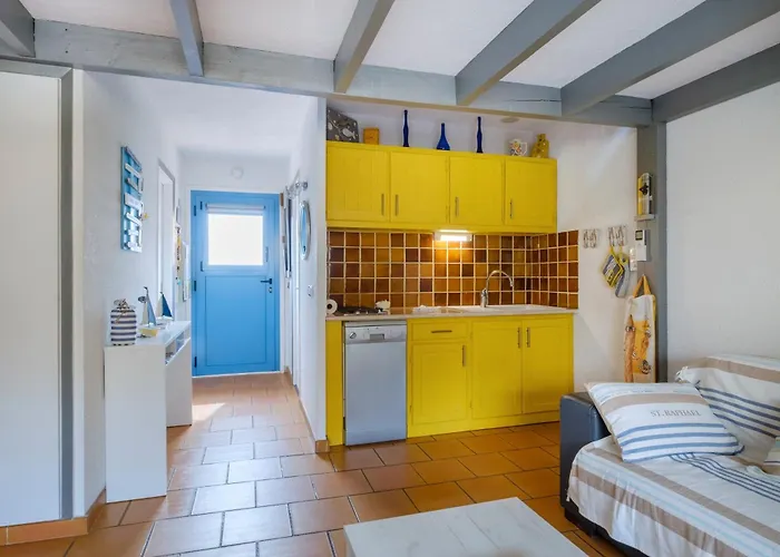Apartment - Mas De La Théoule-sur-Mer
